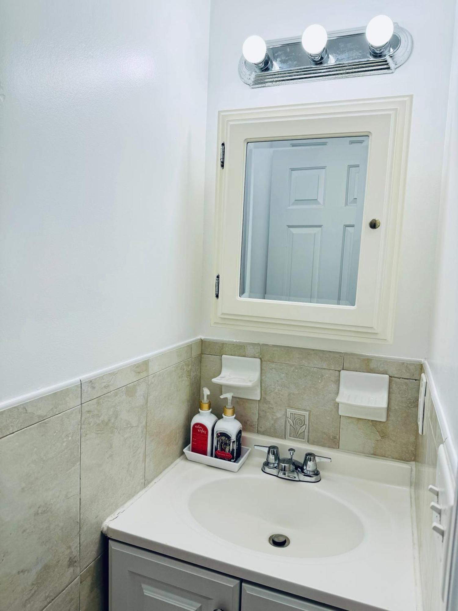 Cozy Evergreen Apartment By Newark Airport Exterior foto